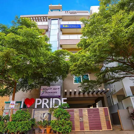 Fabhotel Humming Suites